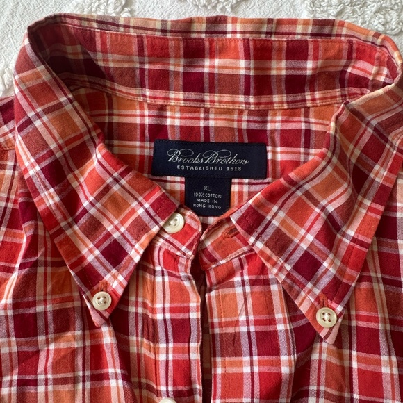 Brooks Brothers Red & Orange Plaid Short Sleeve Button-Down Shirt Size Medium - Picture 3 of 5
